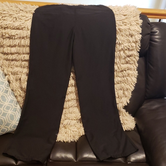 Sold - Picture 4 of 8